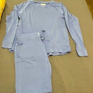 Lou and Gray (from Loft) matching long sleeve set- size small